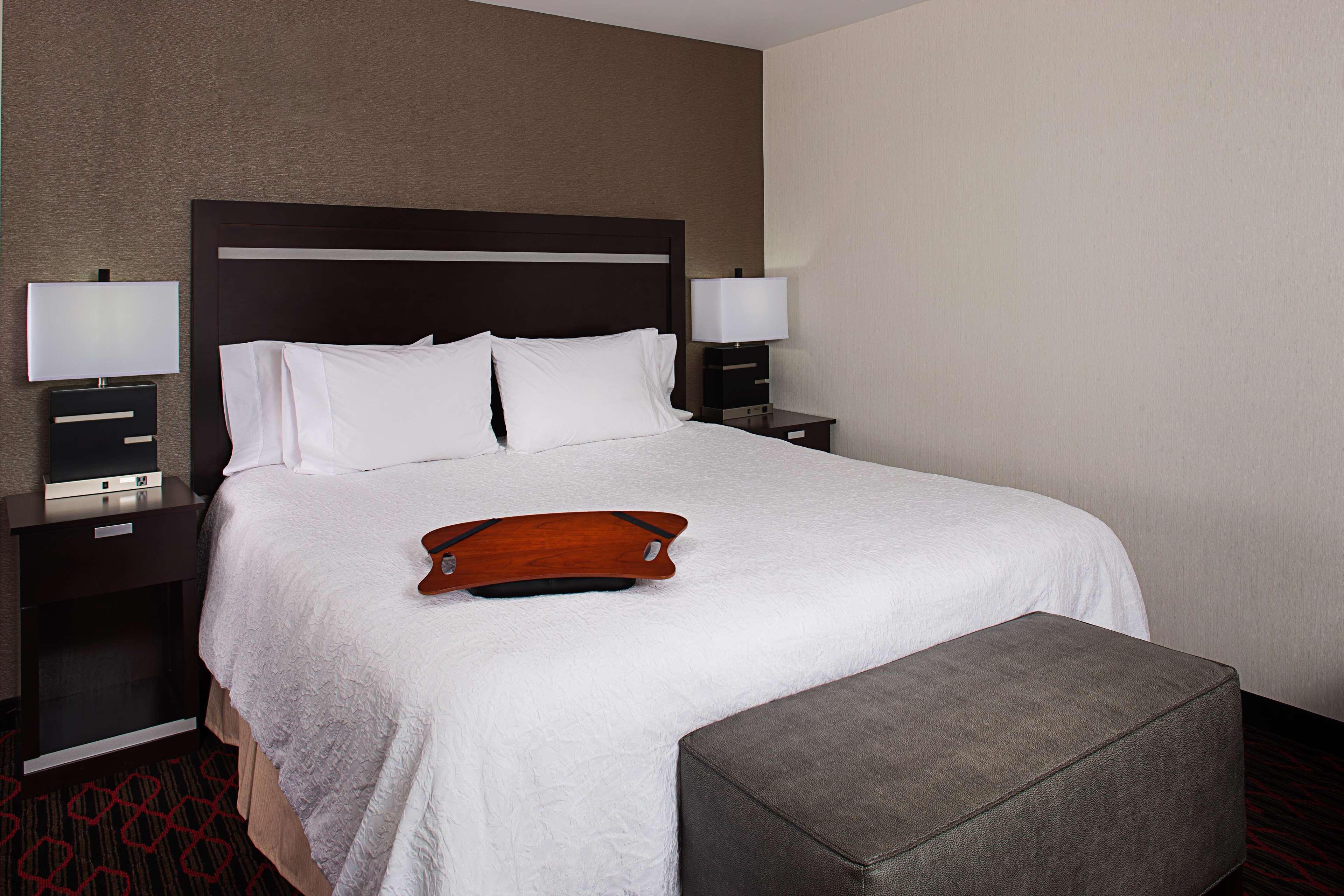 Hampton Inn Portland Downtown Waterfront Eksteriør bilde