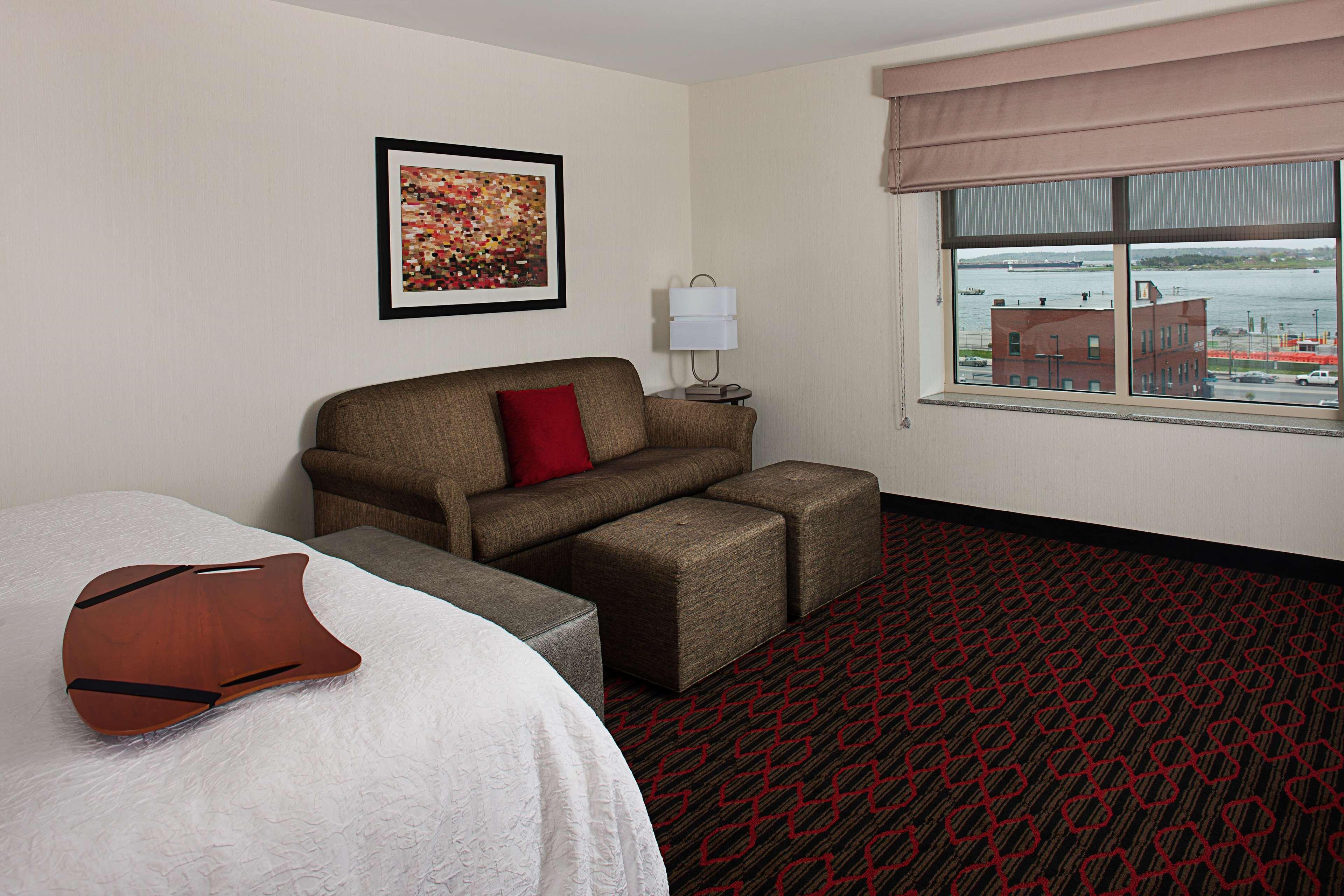 Hampton Inn Portland Downtown Waterfront Eksteriør bilde