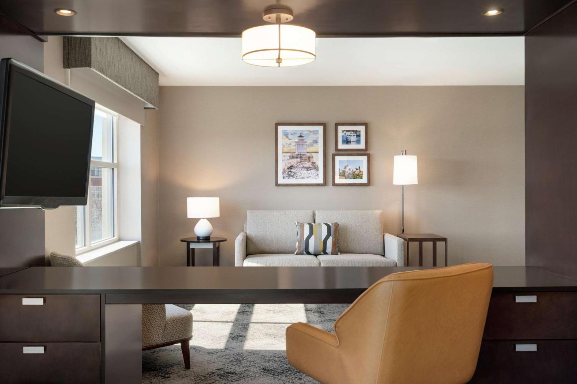 Hampton Inn Portland Downtown Waterfront Eksteriør bilde