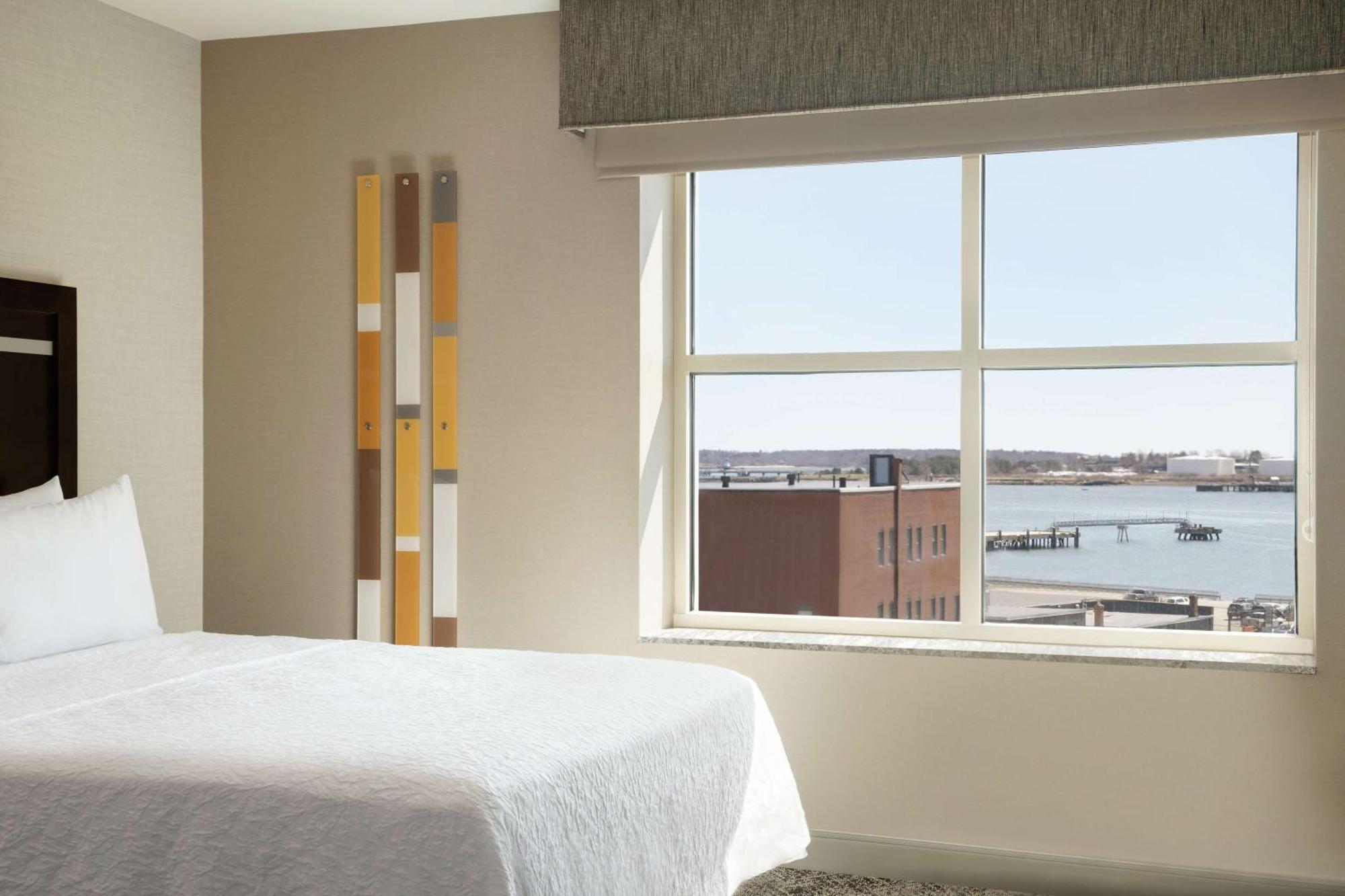 Hampton Inn Portland Downtown Waterfront Eksteriør bilde