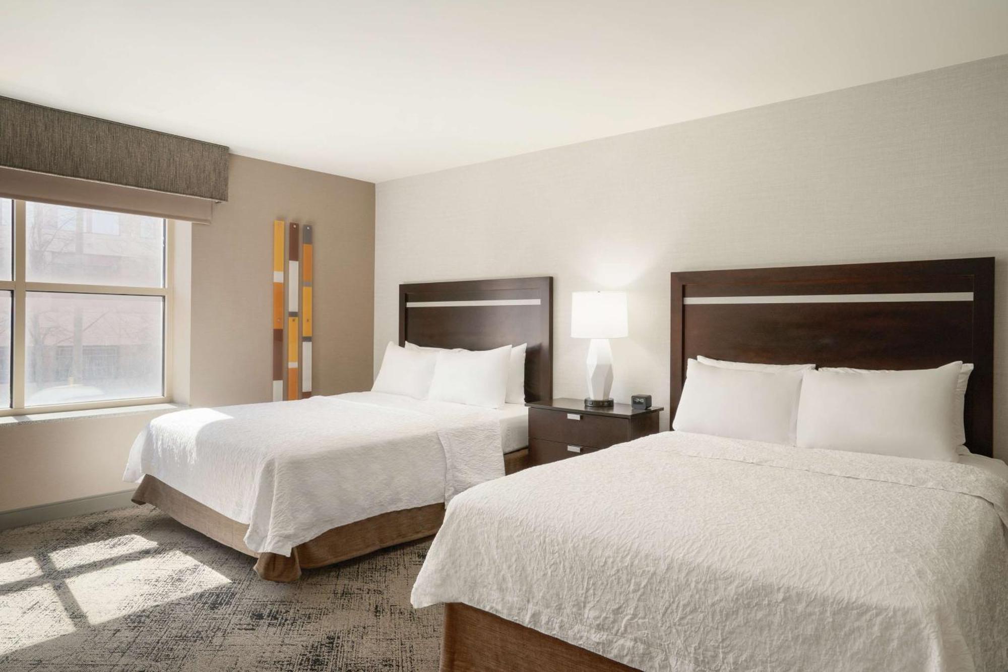 Hampton Inn Portland Downtown Waterfront Eksteriør bilde