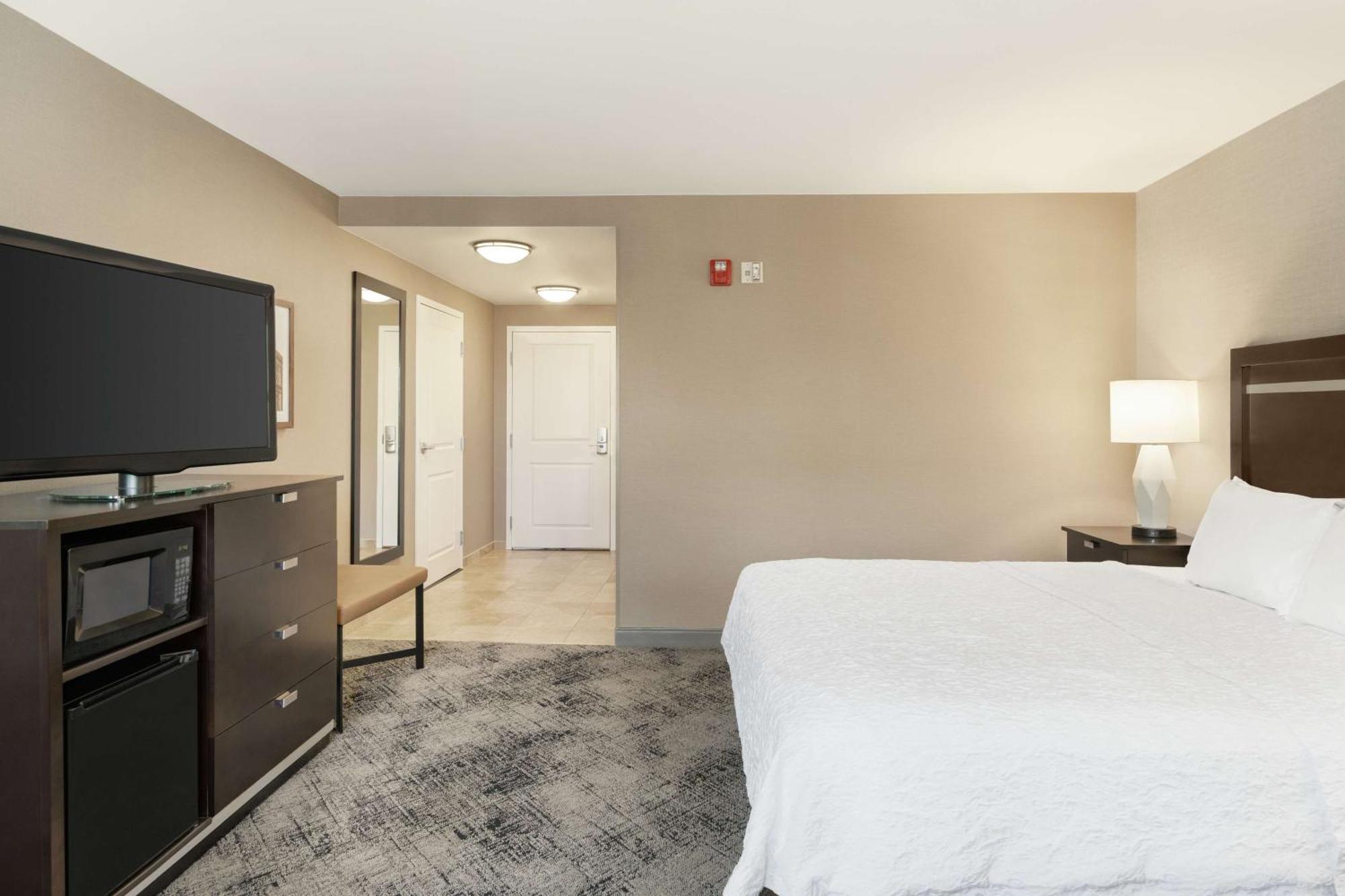 Hampton Inn Portland Downtown Waterfront Eksteriør bilde