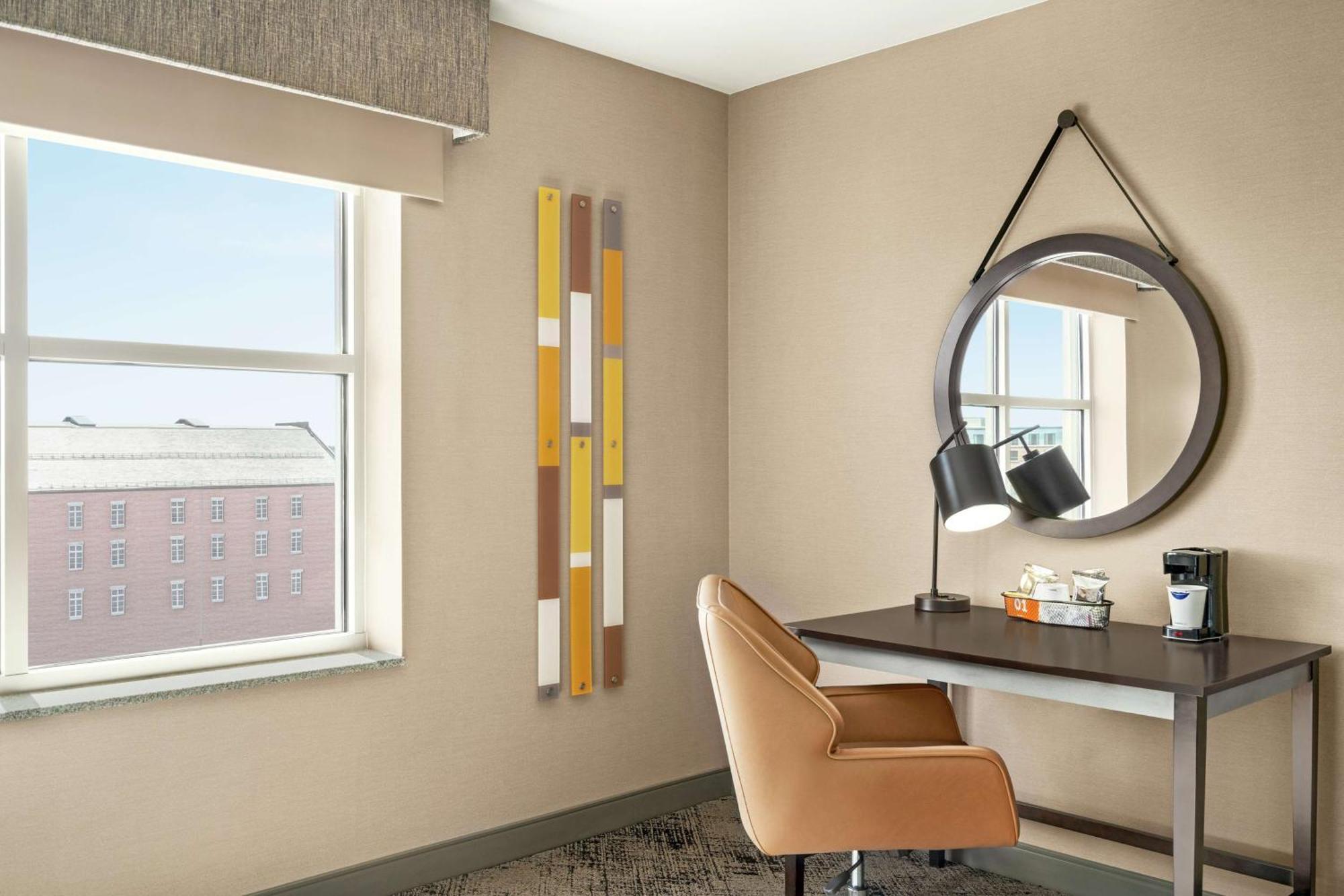 Hampton Inn Portland Downtown Waterfront Eksteriør bilde
