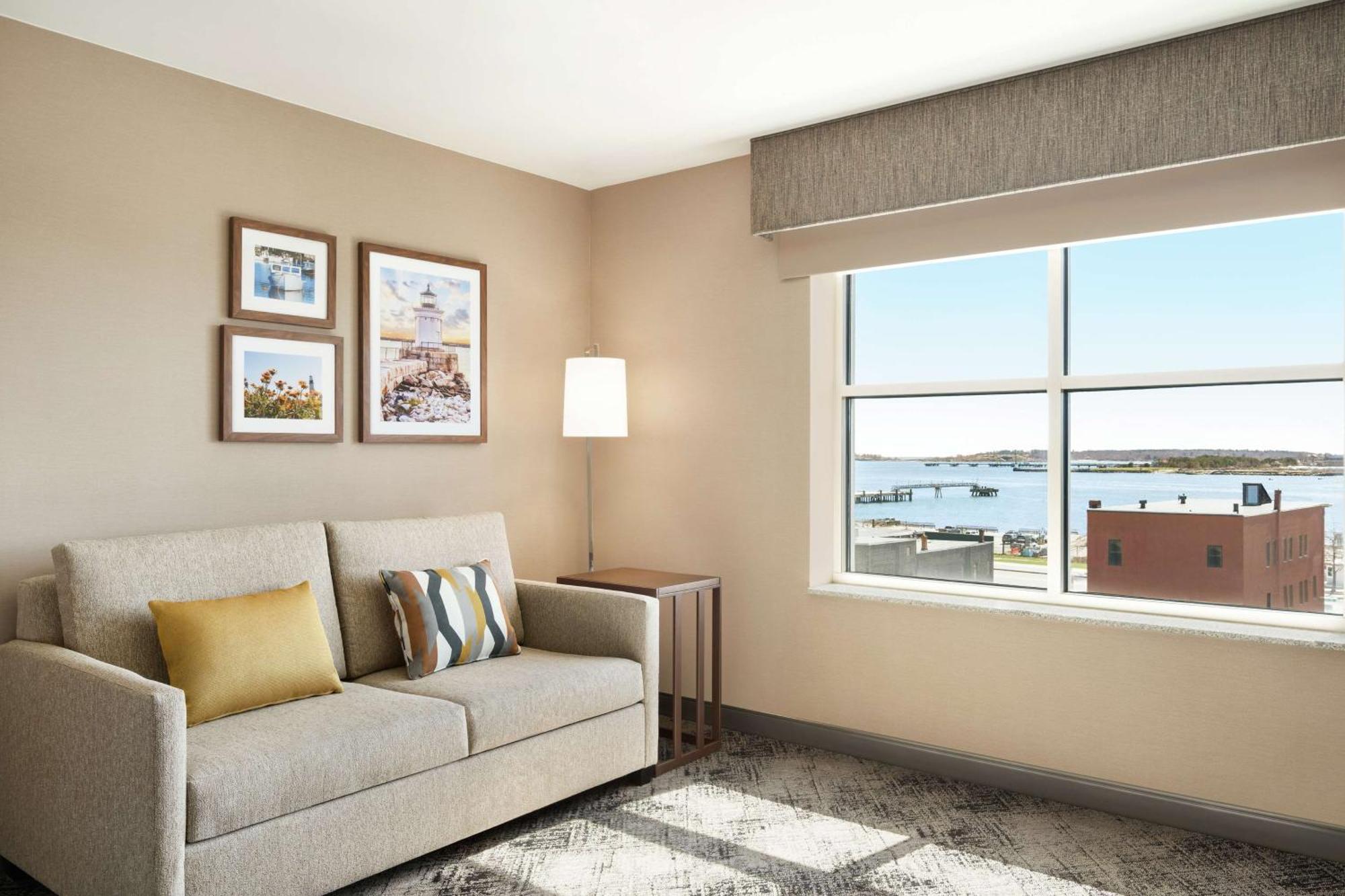 Hampton Inn Portland Downtown Waterfront Eksteriør bilde